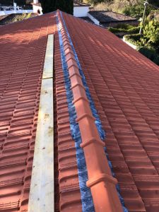 Réalisation du faîtage et des arêtiers