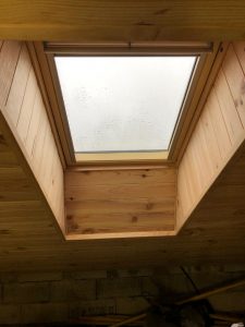 Pose et isolation d'un velux 06520